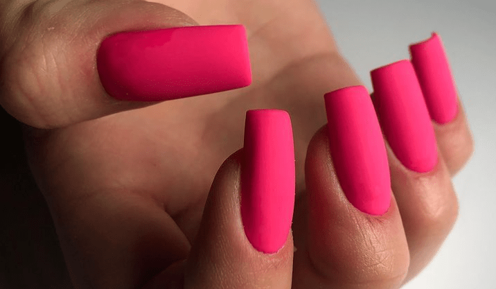 Розовый на длинных ногтях - маникюр архангельск